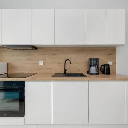 Apartament Z Tarasem - 2 Sypialnie - By Rent Like Świnoujście